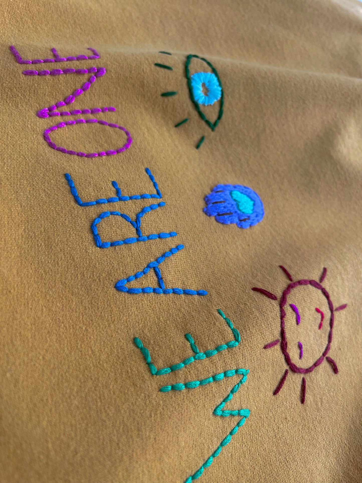 Sweat Vintage Brodé Mantra "WeAreOne"