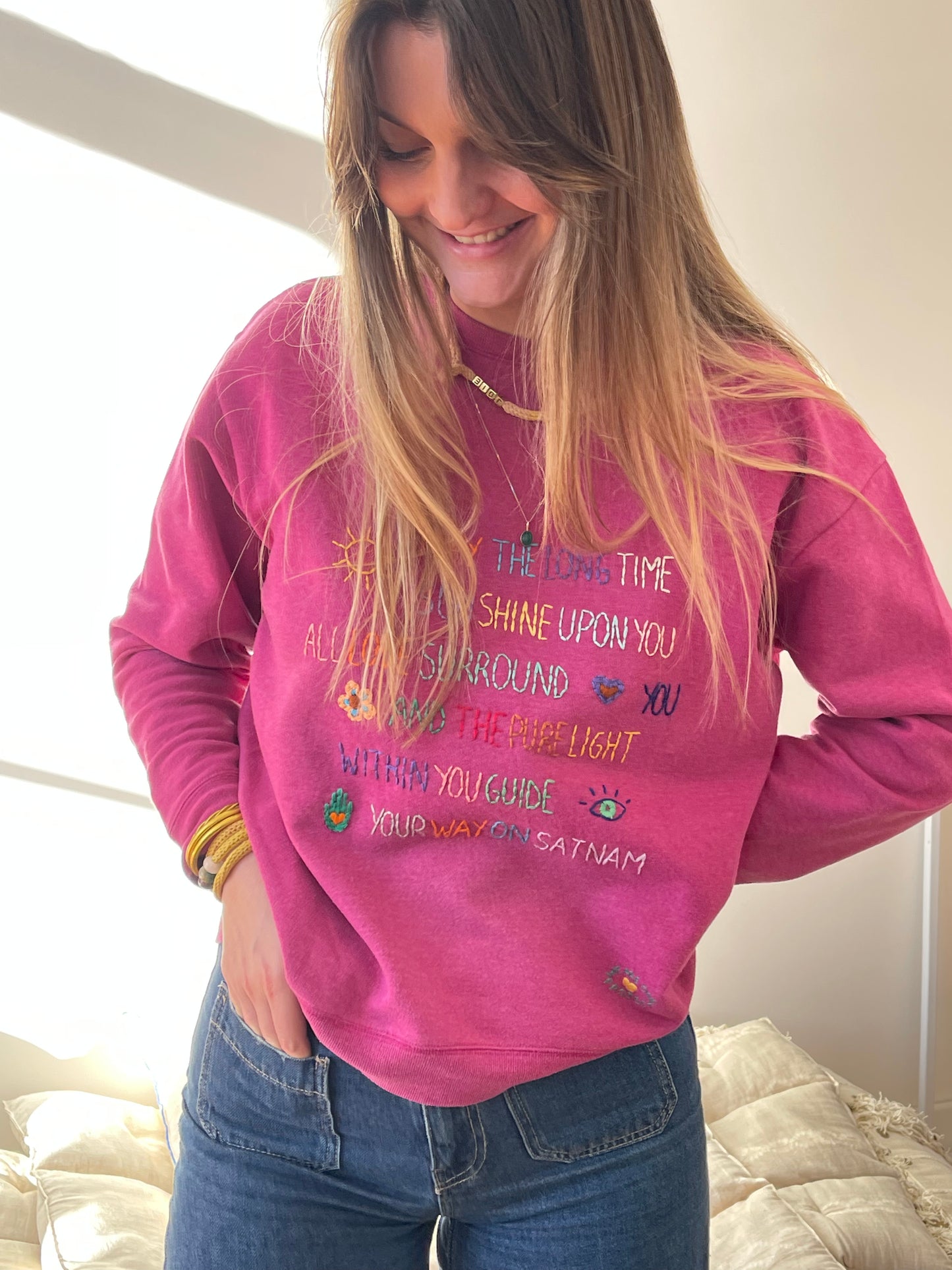 Sweat Vintage Brodé Mantra "MayTheLongTime"