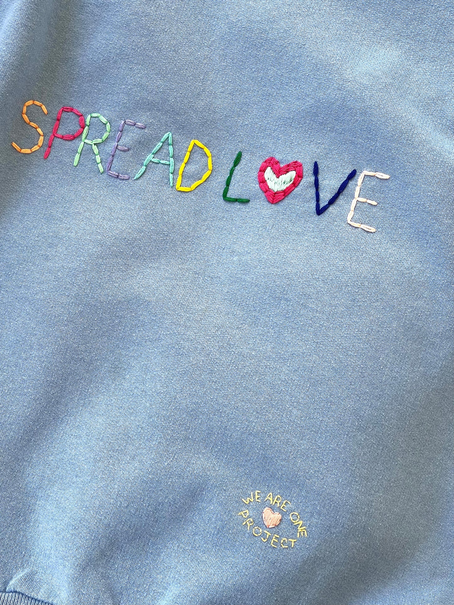 Sweat Vintage Brodé Mantra "Spread Love"