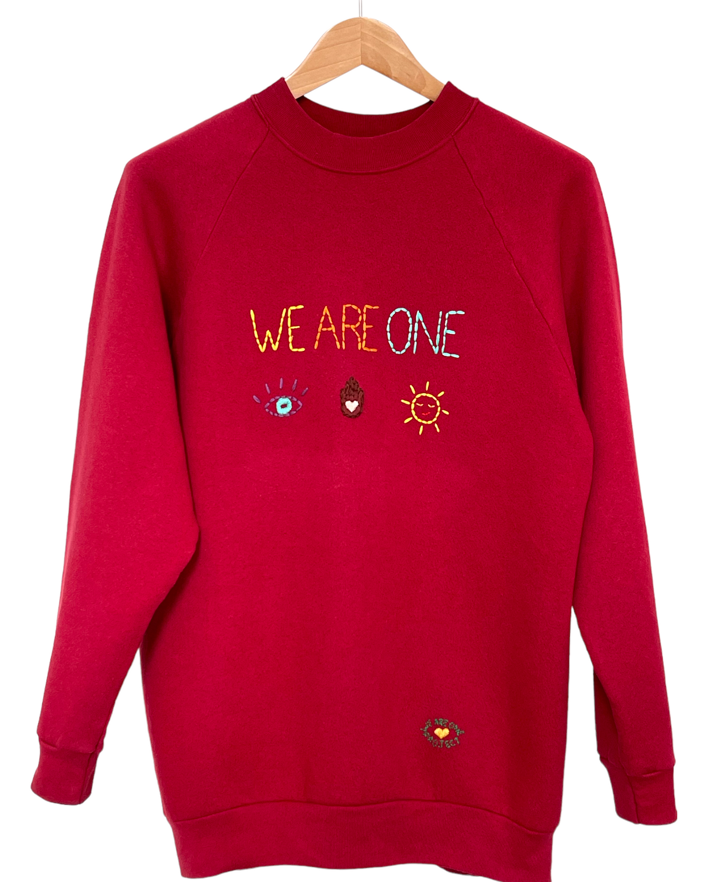Sweat Vintage Brodé Mantra "WeAreOne"