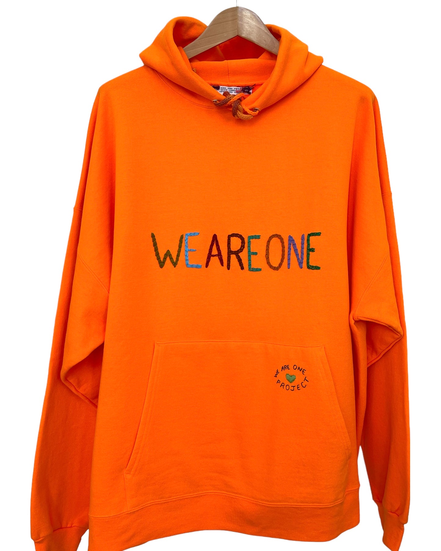 Hoodie Vintage Brodé Mantra "WeAreOne" Oversize