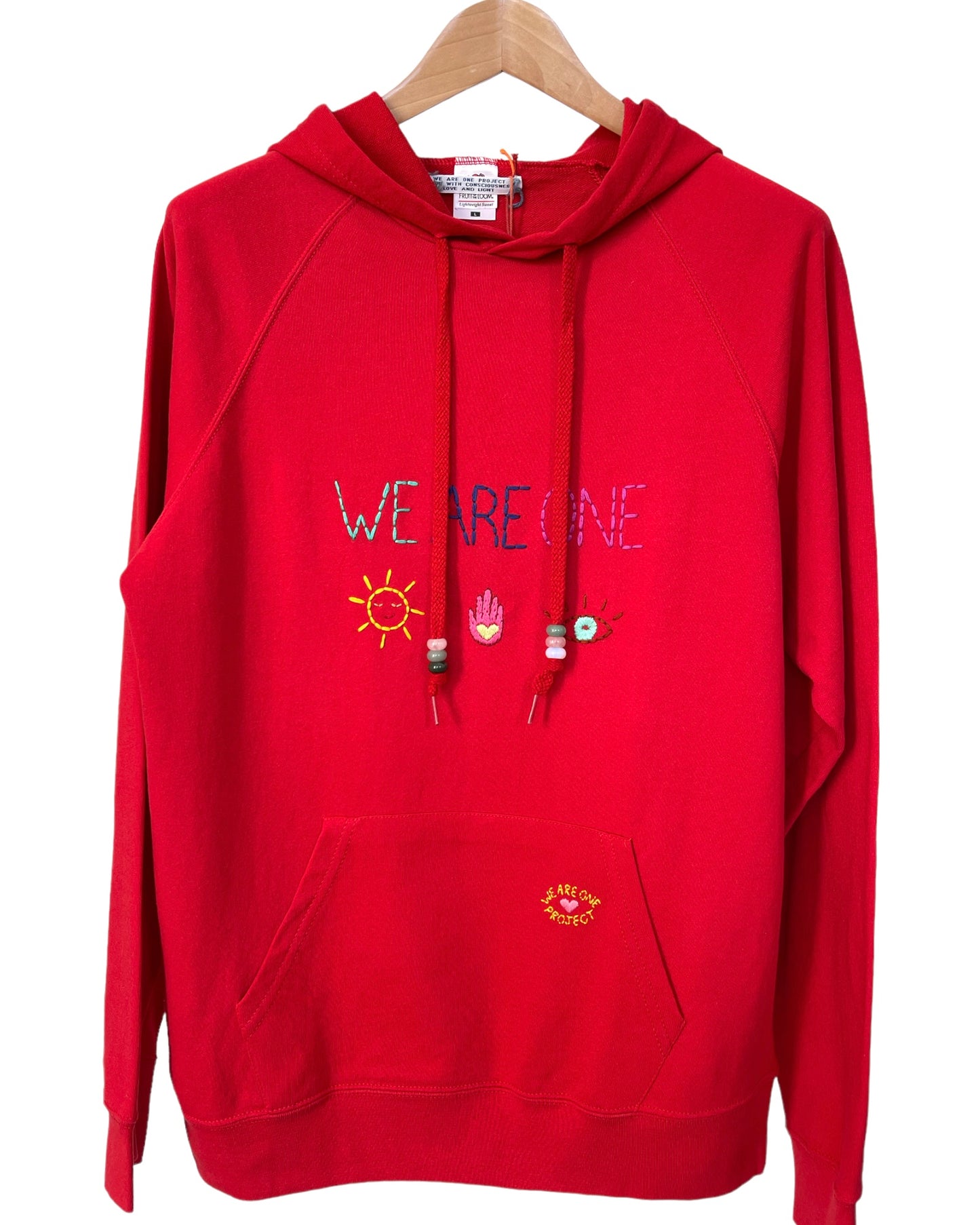 Hoodie Vintage Brodé Mantra "WeAreOne"