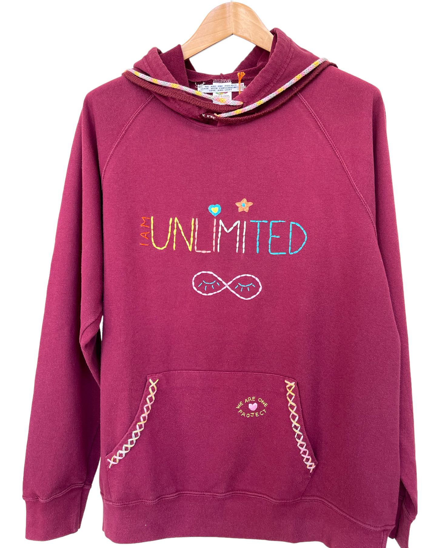 Hoodie Vintage Brodé Mantra "I'mUnlimited"&Grigri