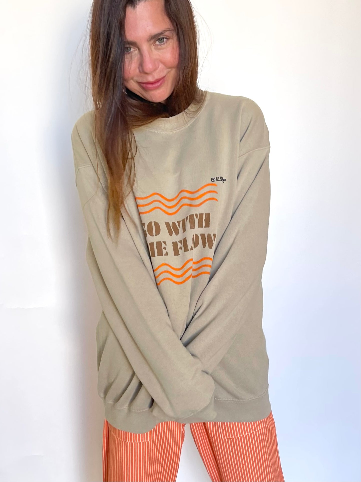 Sweat vintage XL "Go with the flow"