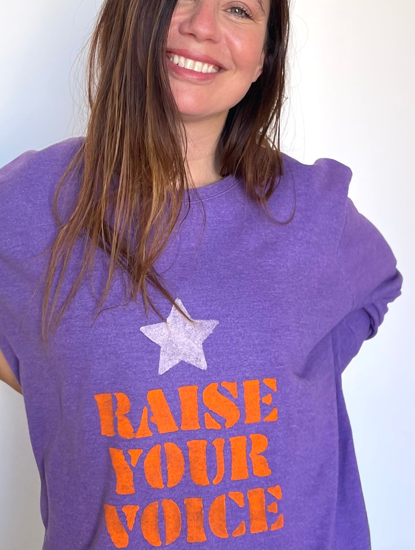 Sweat vintage XXL "Raise your voice"