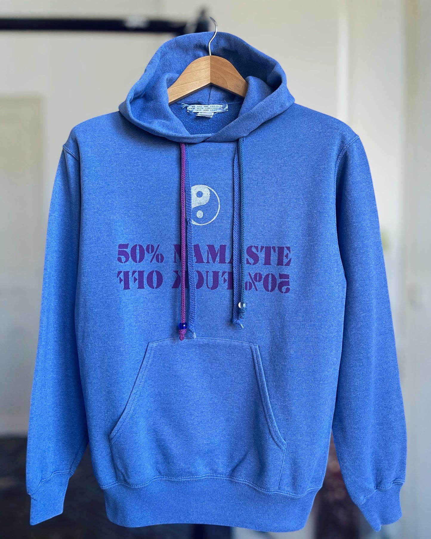 50% NAMASTE hoodie vintage M