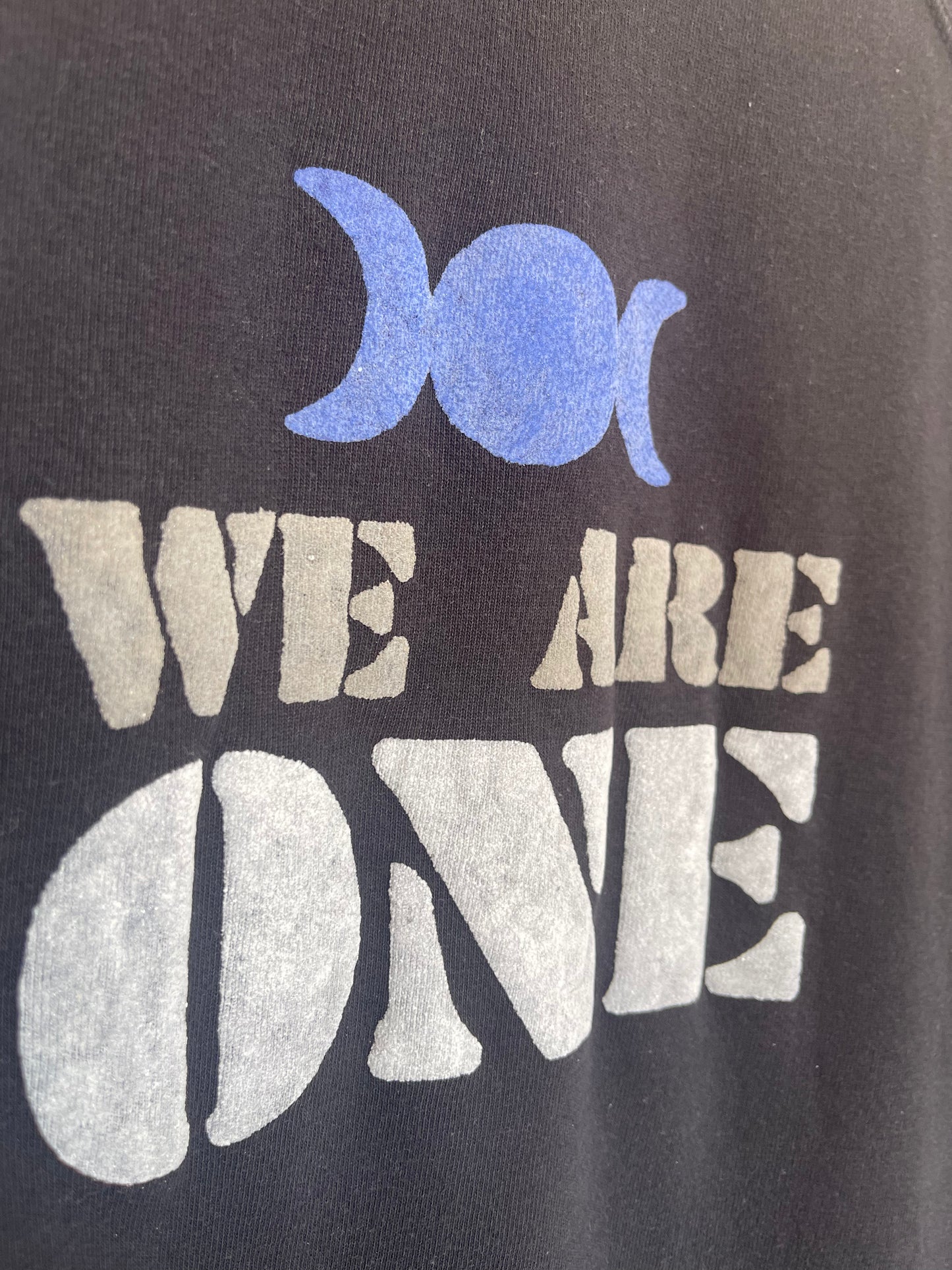 Sweat vintage M "We are One"