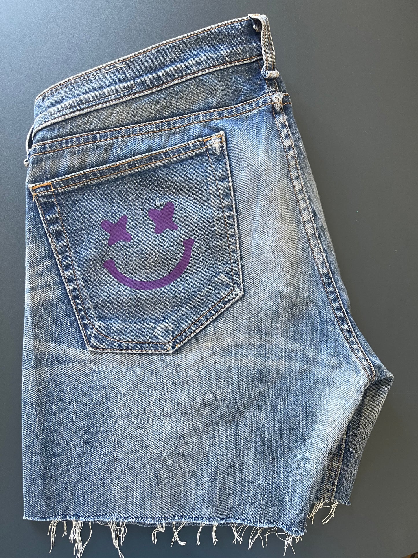 Short vintage 29/US "Smiley"