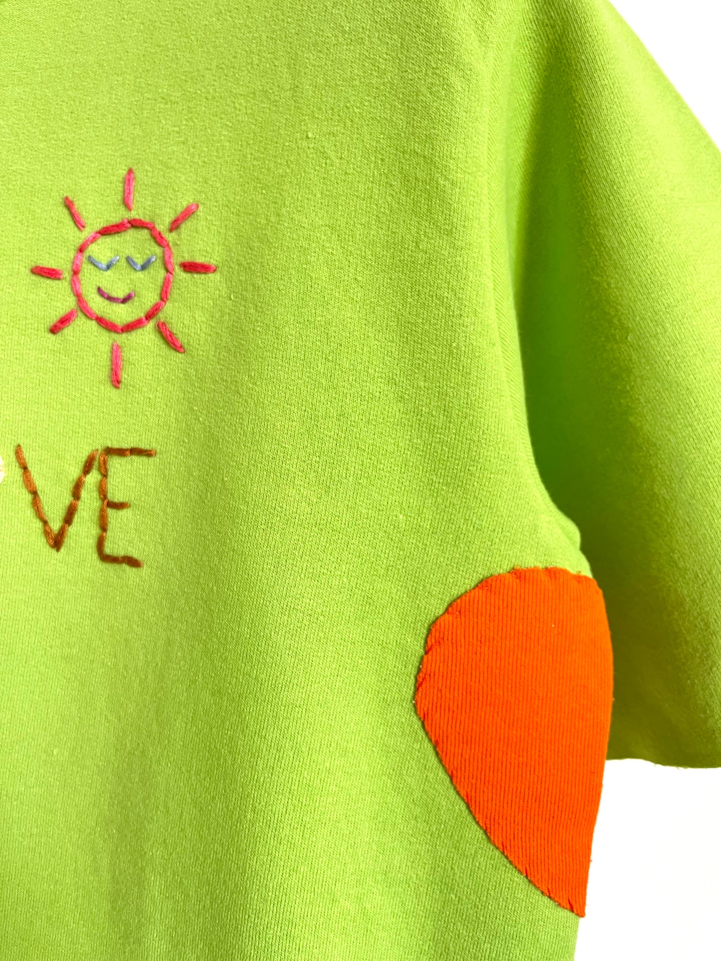Sweat Vintage brodé Mantra M « Spread love »
