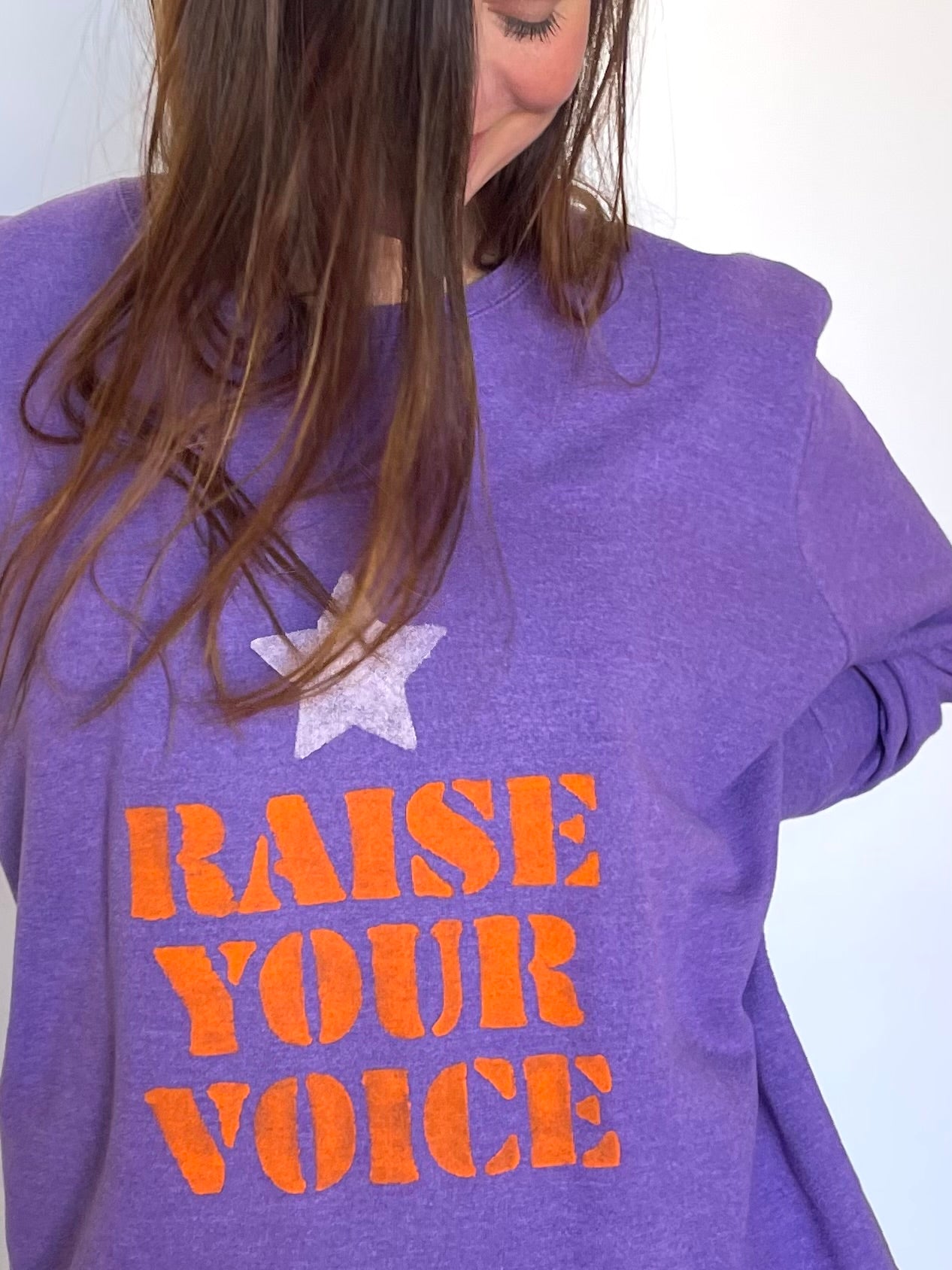 Sweat vintage XXL "Raise your voice"