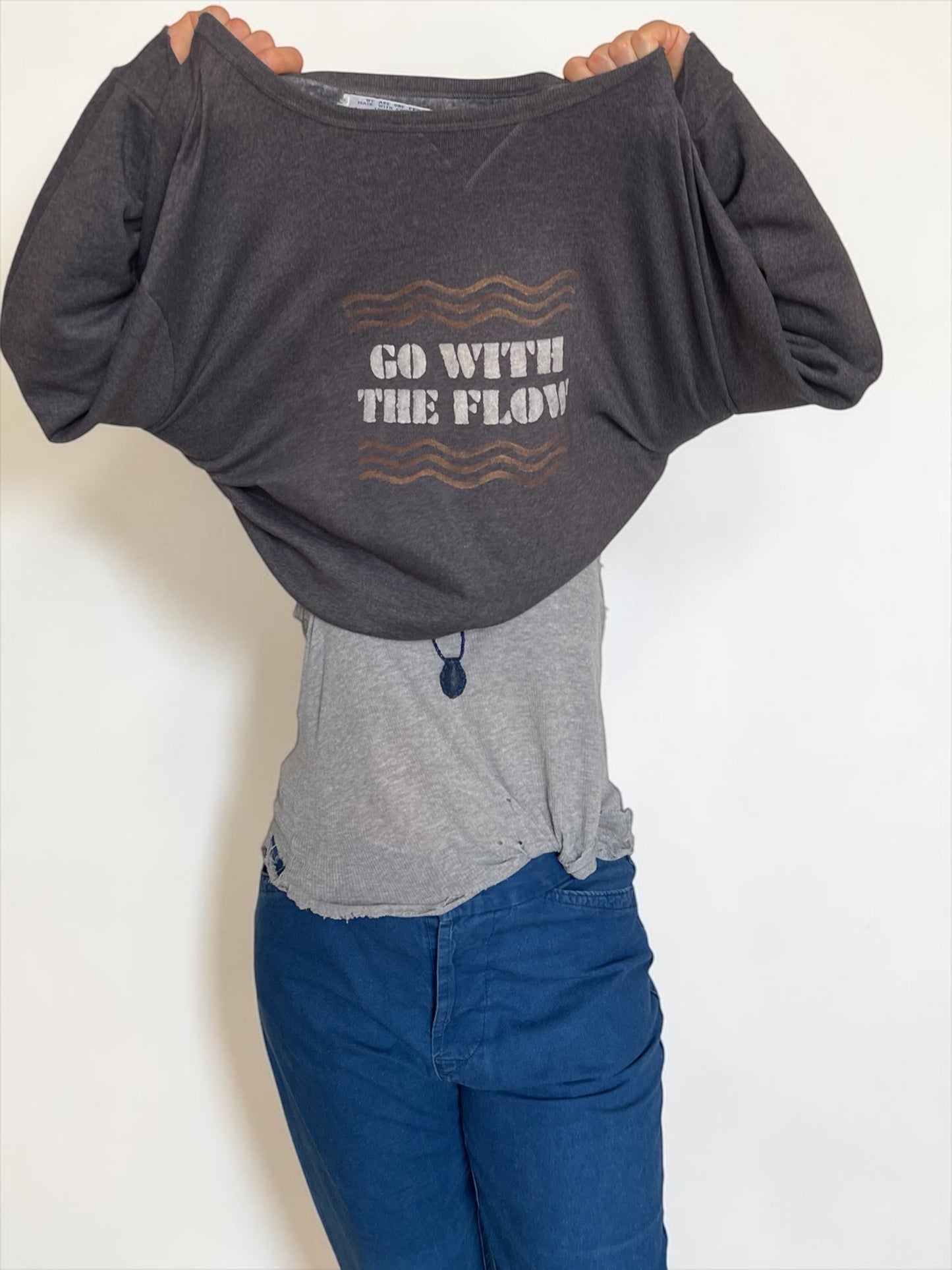 Sweat vintage XXL "Go with the flow"