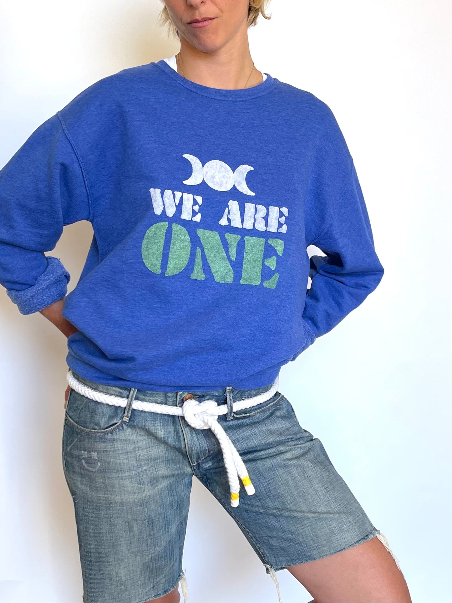 Sweat vintage M "We are One"