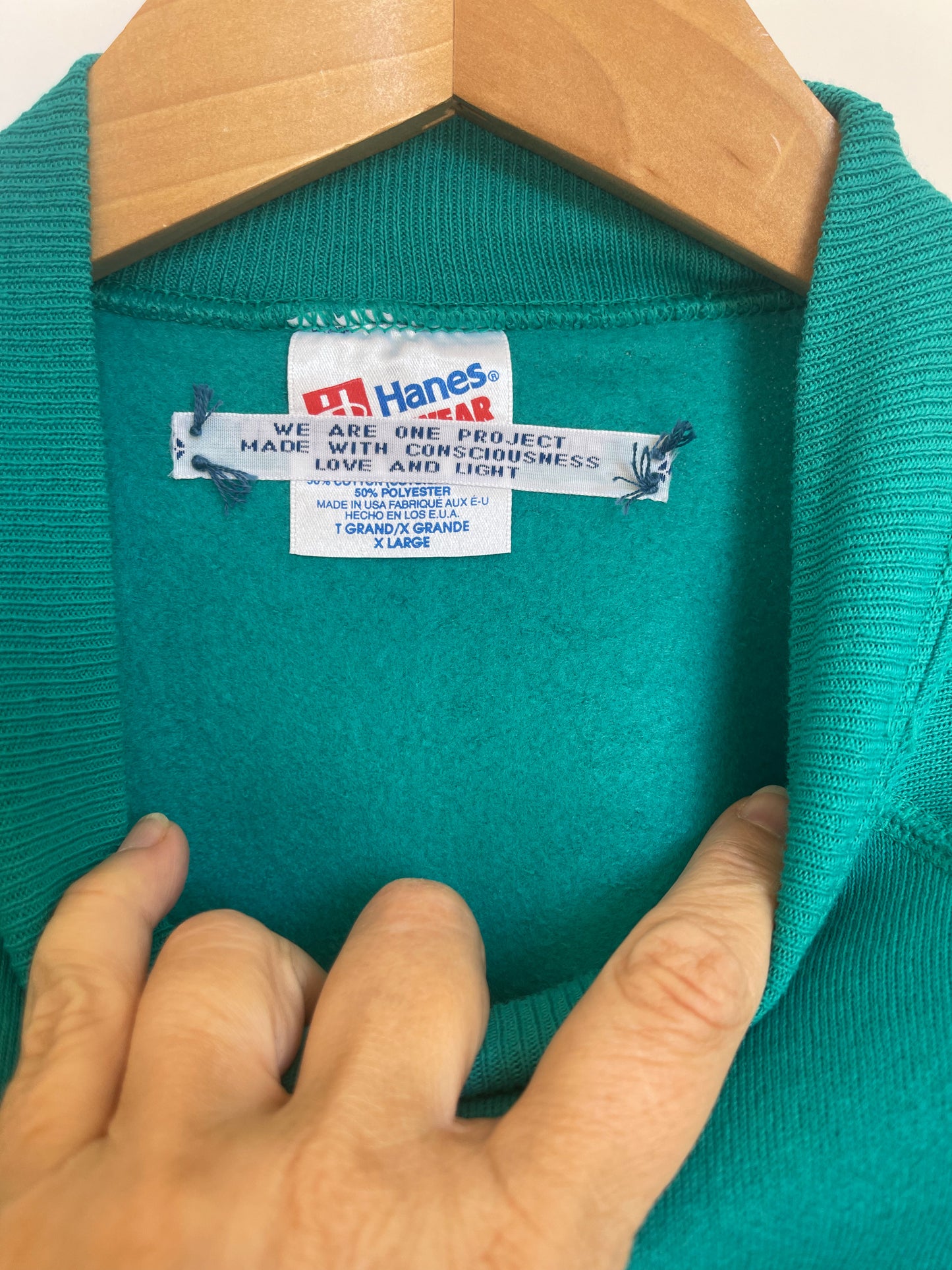Sweat vintage L/XL "We are One"