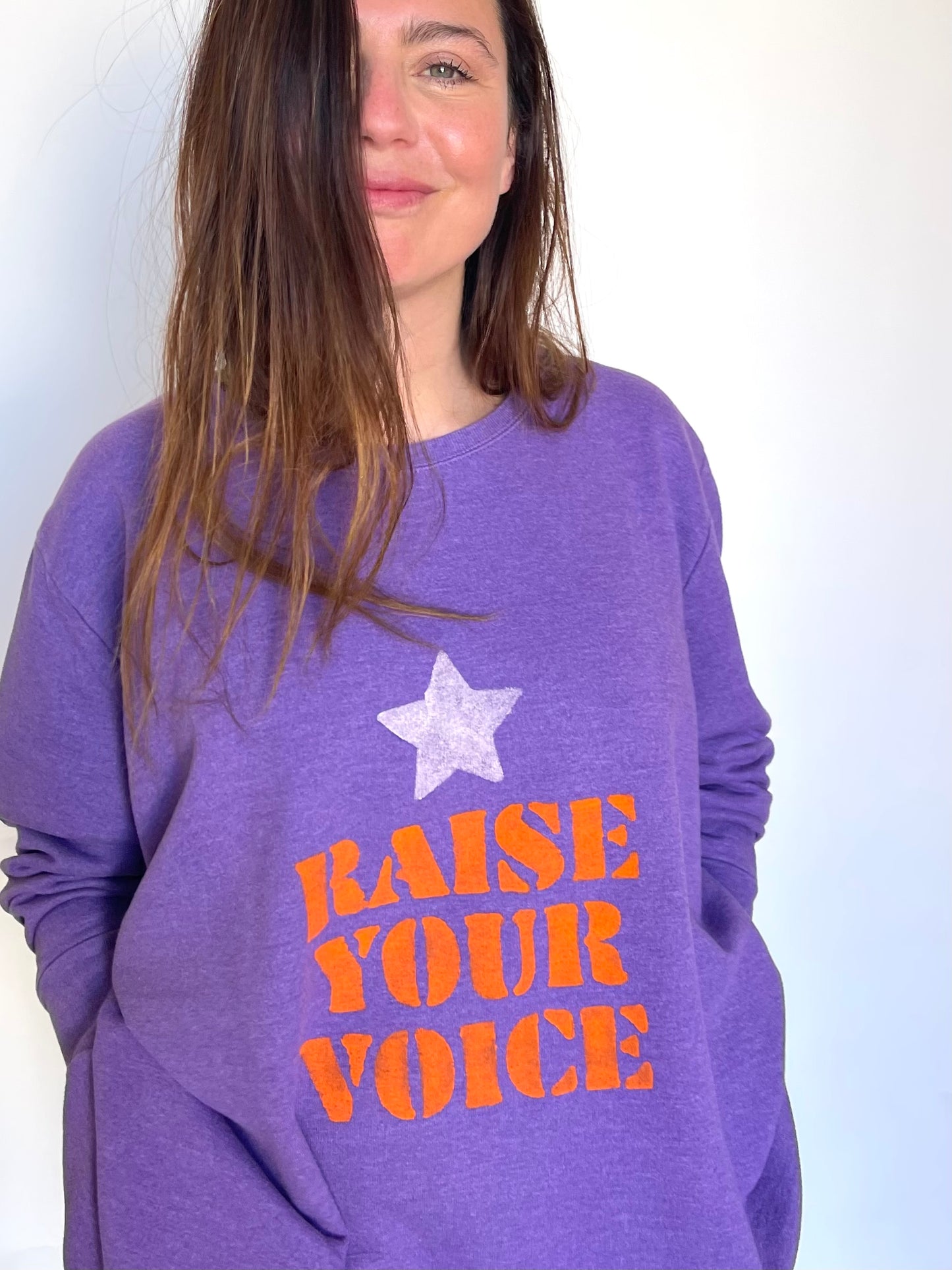 Sweat vintage XXL "Raise your voice"
