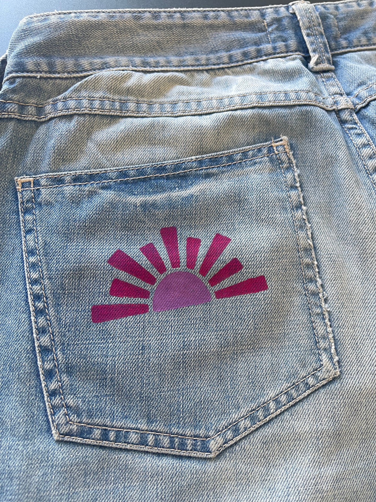 Short vintage 40FR "Sunrise"