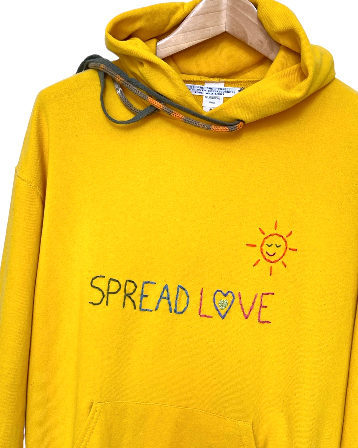 Hoodie Vintage Brodé Mantra "Spread Love" new L