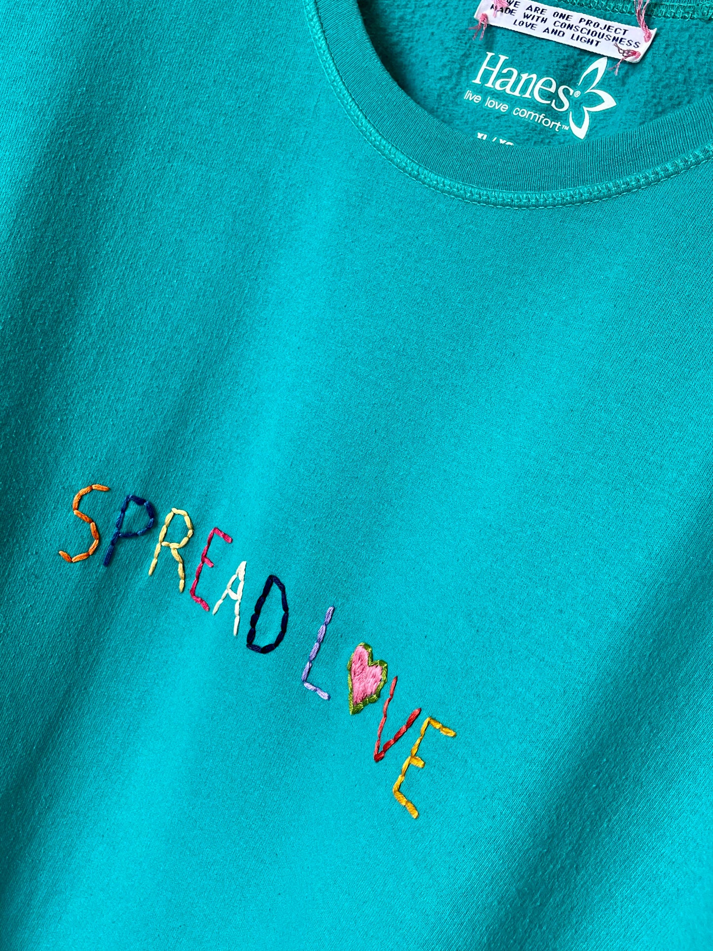 Sweat Vintage Brodé Mantra "Spread Love" L