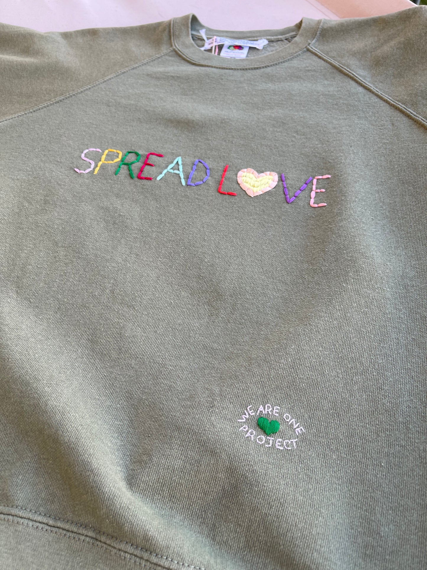 Sweat Vintage Brodé Mantra "Spread Love"