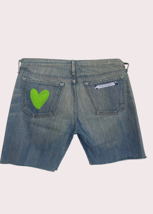 short denim vintage upcyclé peint coeur - we are one project