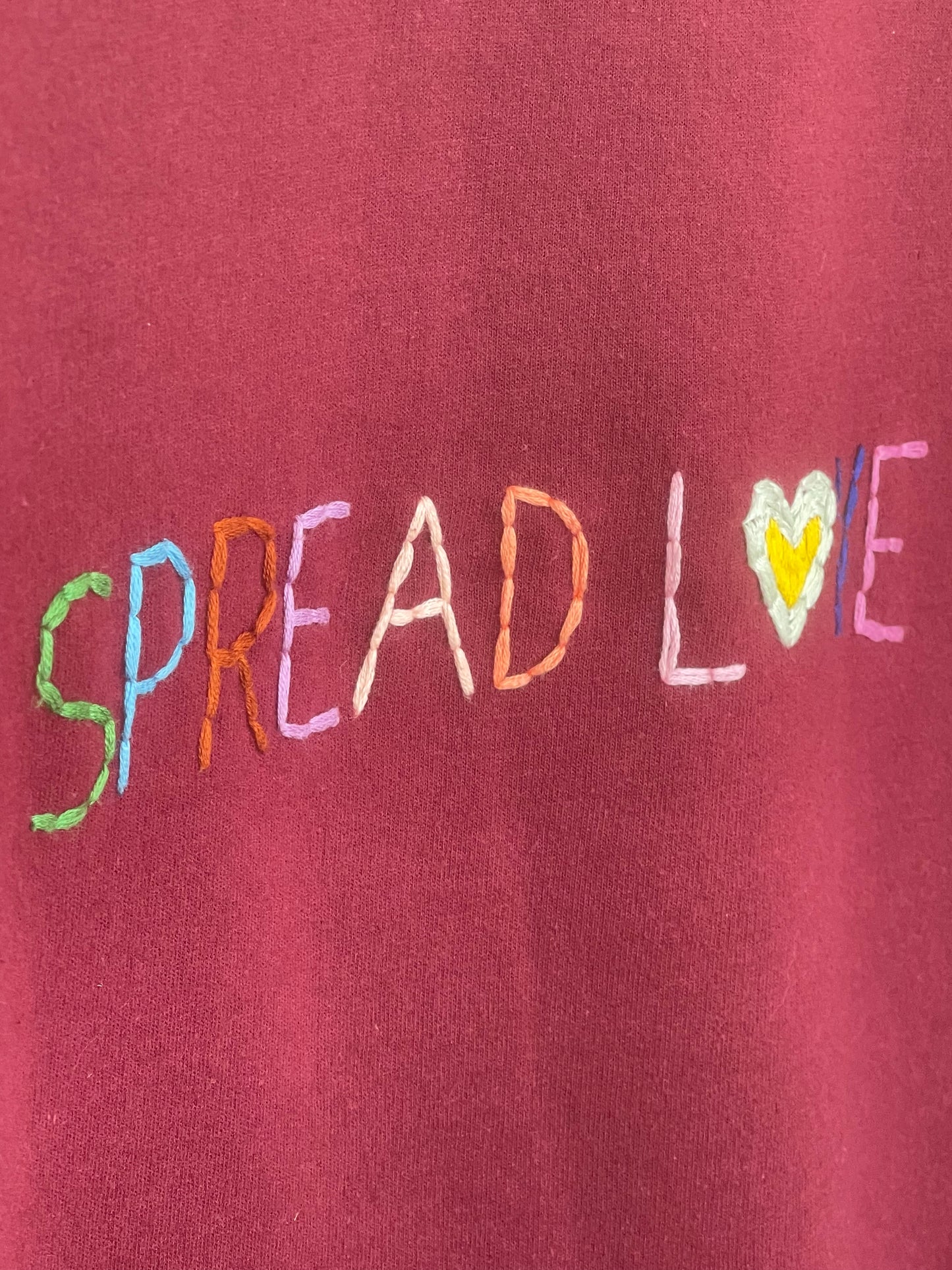 Sweat Vintage Brodé Mantra "Spread Love"