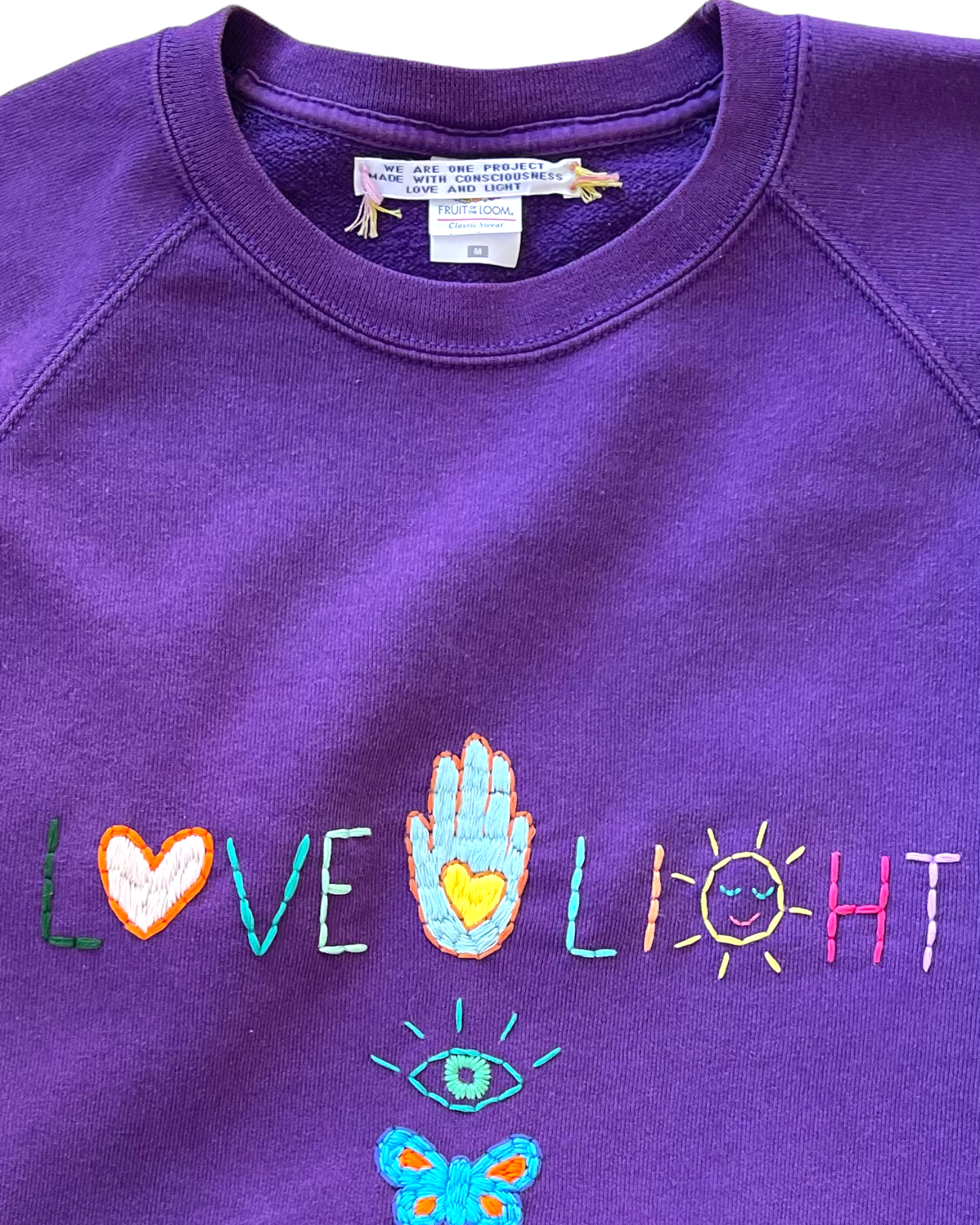 Sweat Vintage Brodé Mantra "Love&Light"